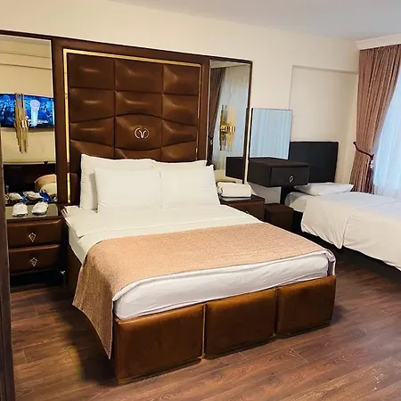 Aparthotel Aymira