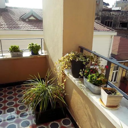 Kumbaraci & Suites