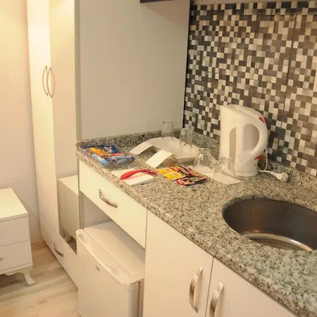 Sunrise Apartment *