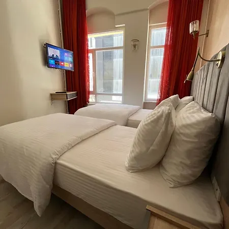 Genoa Port Hotel