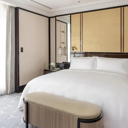 The Peninsula 5*
