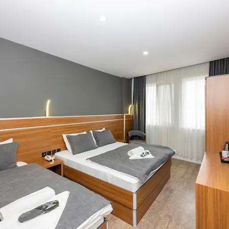 Mayza Hotel 3*