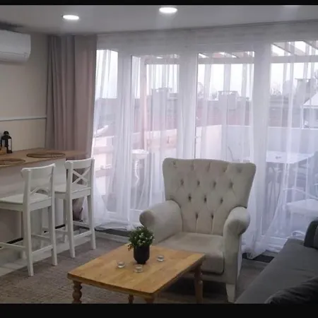 Fatih Merkezi Lokasyon Guzel Teras Manzarasi Apartment Istanbul