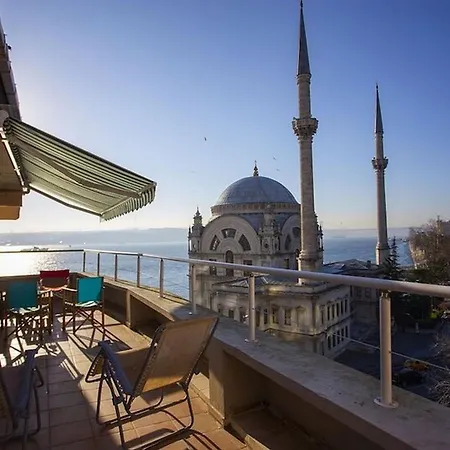 Waterfront Penthouse With A Stunning View Apartment *