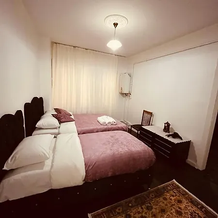 Arya 3+1 Cihangir Apartment *