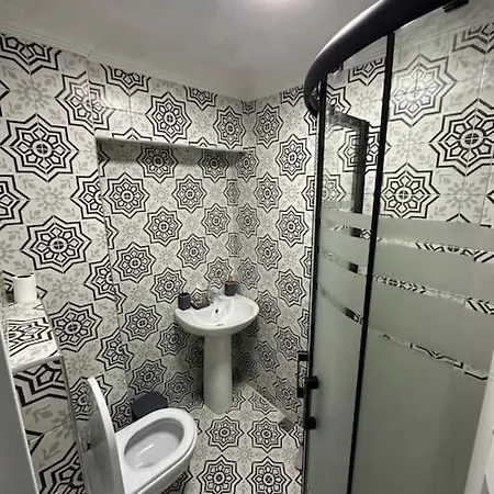 Tarihi Yarimada Fatihte Iki Katli Muestakil Ev Apartment Istanbul