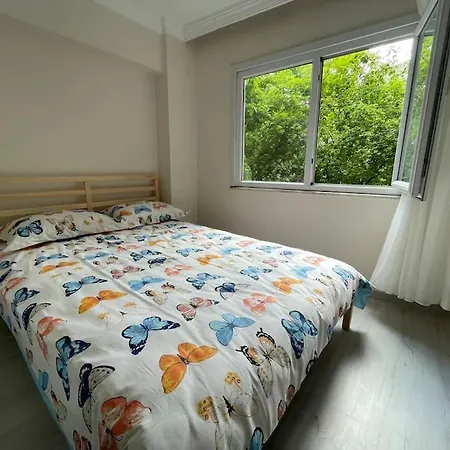 Apartment Tarihi Yarimada Fatihte Iki Katli Muestakil Ev