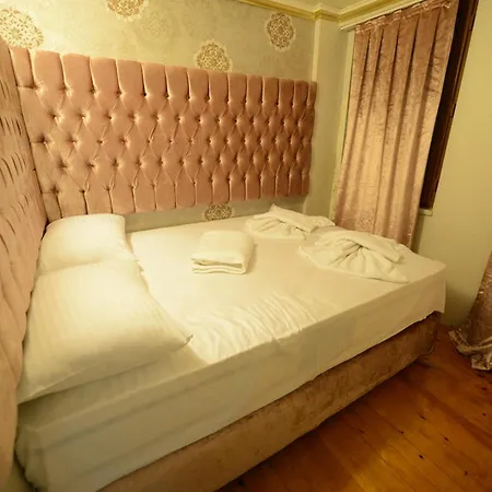 Diamond Royal Hotel