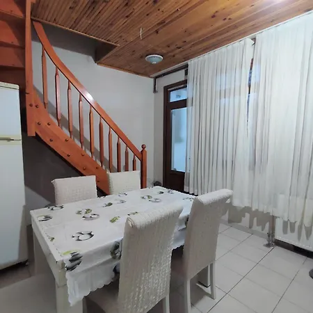 Aparthotel Grafen House
