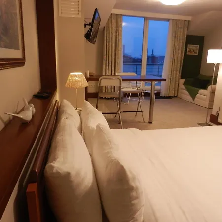 116 Aparthotel 2*
