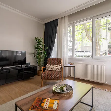 Cozy Oasis In Moda Steps To Seafront * Istanbul