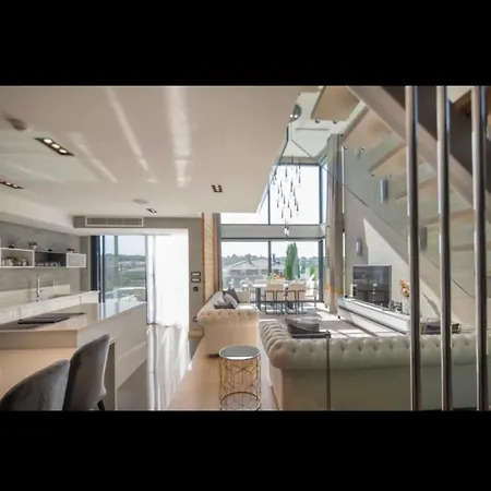 Villa Luxury *