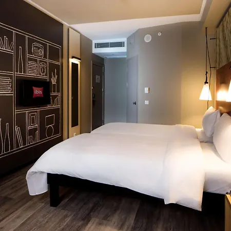 Hotel Ibis West