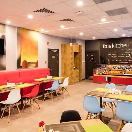 Ibis West Hotel 3*