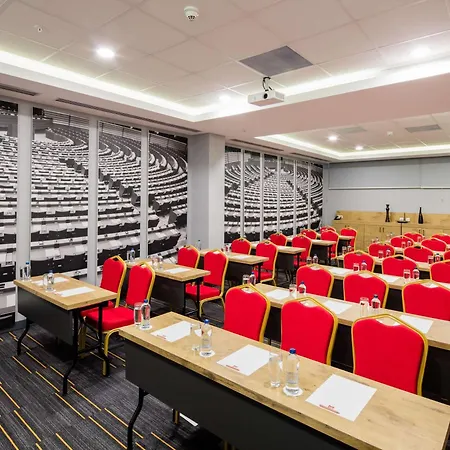 Hotel Ibis West
