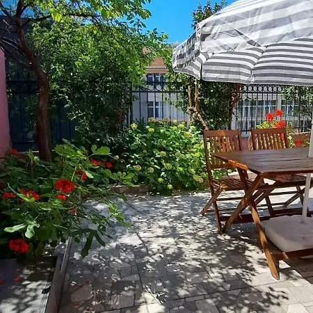 Appart hôtel Golden Life *
