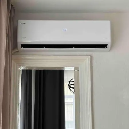Apartment Charming Historical In Galata Istanbul