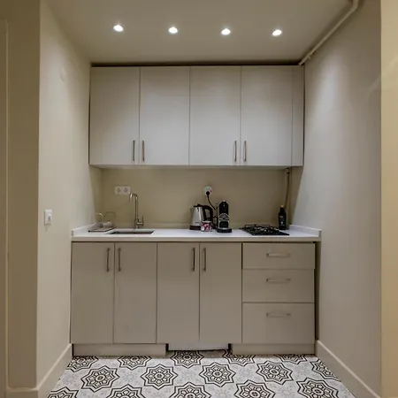 The Stylish Townhouse - Center Apartment *