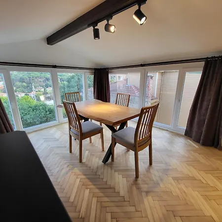 Apartment Breathtaking Bosphorus View Amidst Hills *