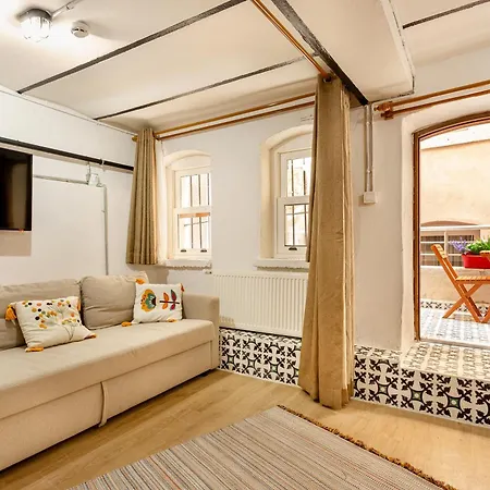 Armel Homes Galata Апарт-отель *