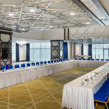 Kaya Fair & Convention 5*