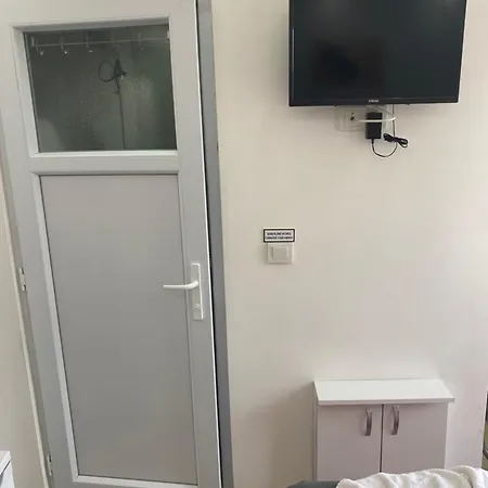Amida Family Apartmanhotel *