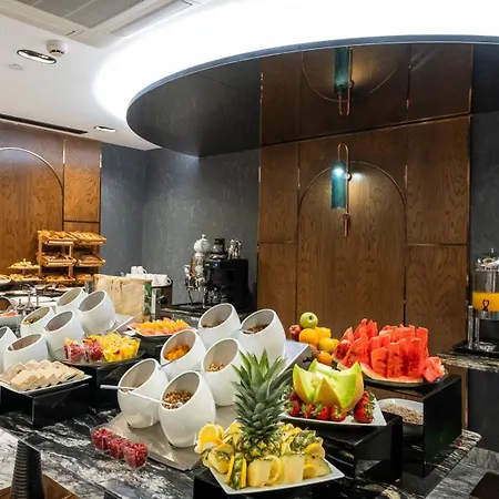 Hotel Nex Center 4*