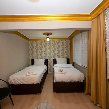 Sweet Hotel
