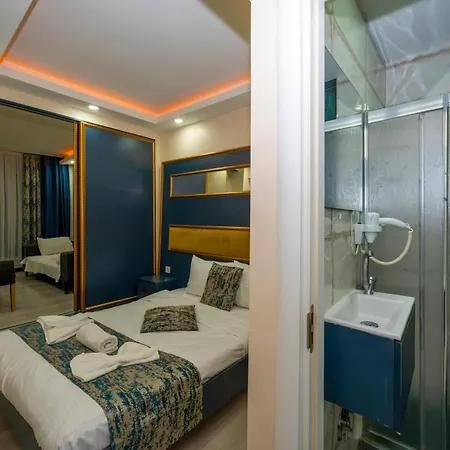 Sweet Hotel