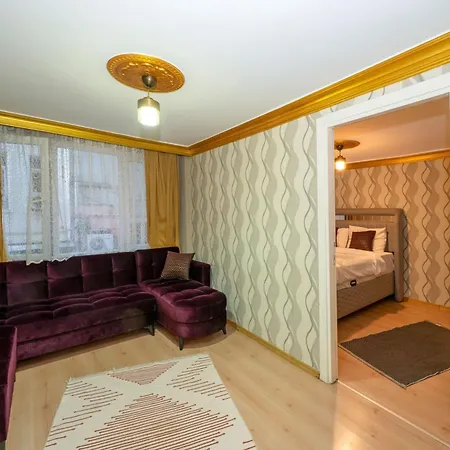 Sweet Hotel