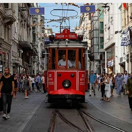Pera Tunnel 2* Istanbul