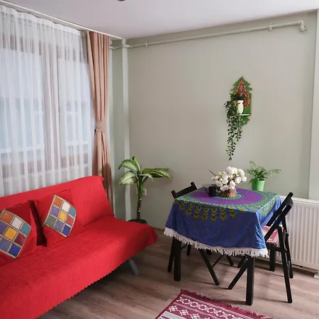 Elele Boutique Aparts Aparthotel 2*
