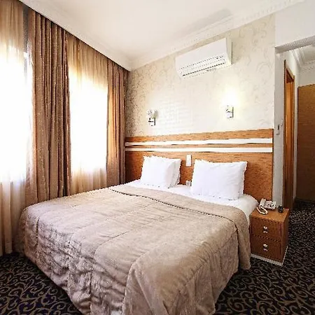 Отель Aspalace The Old 3*