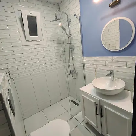 Apartment 2br House Near Hilton Bosphorus #2 Istanbul