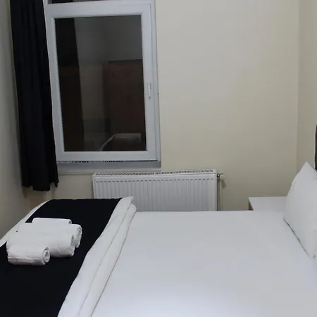 Diamond Aparthotel *