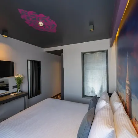 Tulip & Hotel 4*