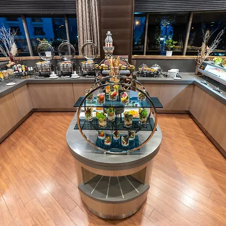 Hilton Kozyatagi 5* Istanbul