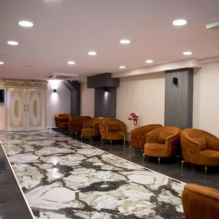 Vali Hotel 3*