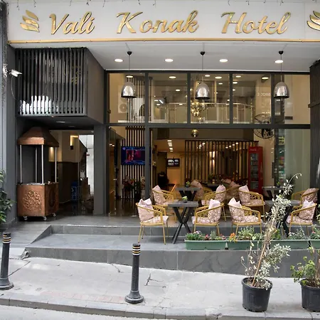 Vali Provincia di Istanbul