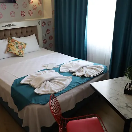 Galaxy Sultanahmet 2*