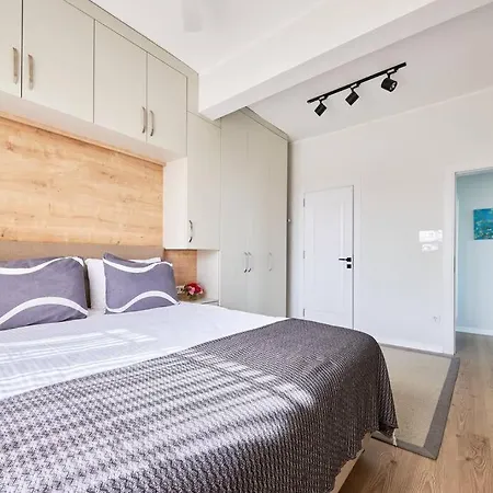 Luxury With Bosphorus View In Sariyer! Apartment Istanbul