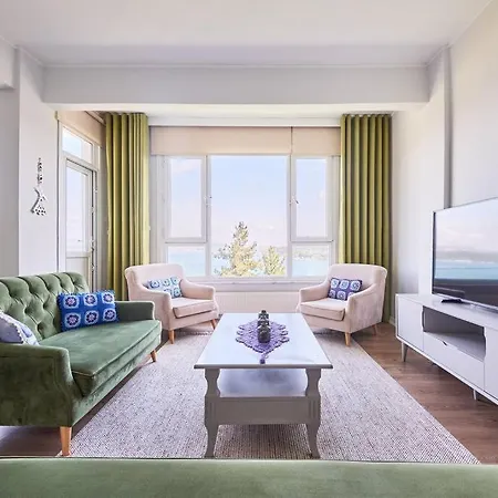 Apartment Luxury With Bosphorus View In Sariyer!
