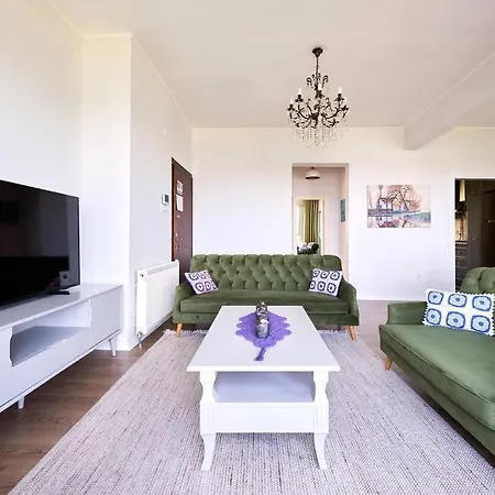 Luxury With Bosphorus View In Sariyer! Apartment
