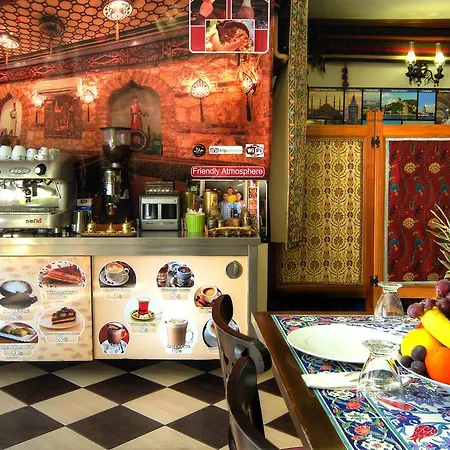 Otel Sultan Corner 2*