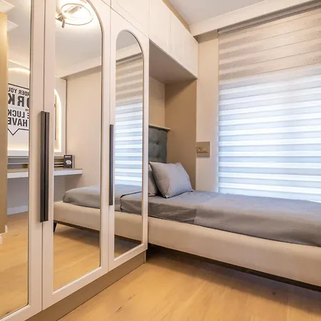 Apartment Mayer Skycon Besiktas Istanbul