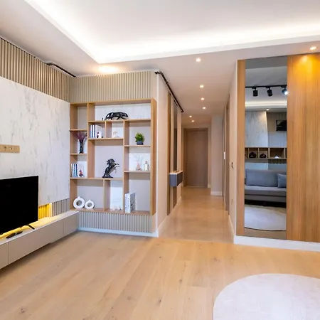 Mayer Skycon Besiktas Apartment *
