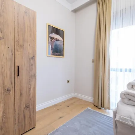 Mayer Skycon Besiktas Apartment