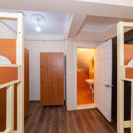 Taximcenterhostel Hostel *