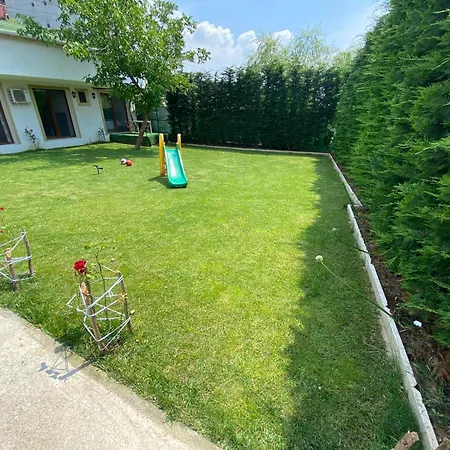 Beykozda Muestakil Havuzlu Villa Istambul