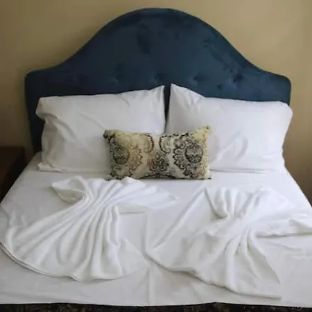 Estampolis Homestay